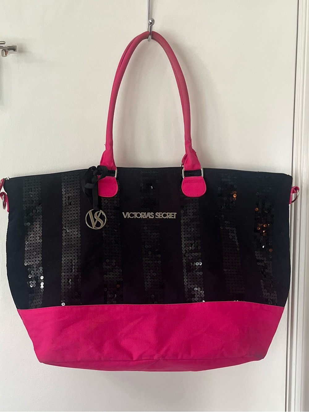 Victoria's Secret Y2K Black and Hot Pink Sequin Stripe Tote